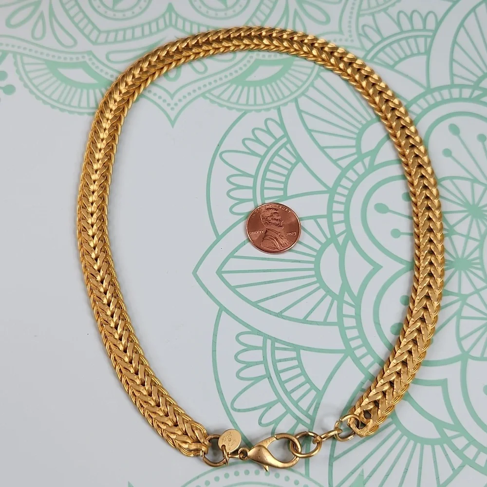 SOLD Signed Norma Jean Gold-tone Necklace - Picture 5 of 5